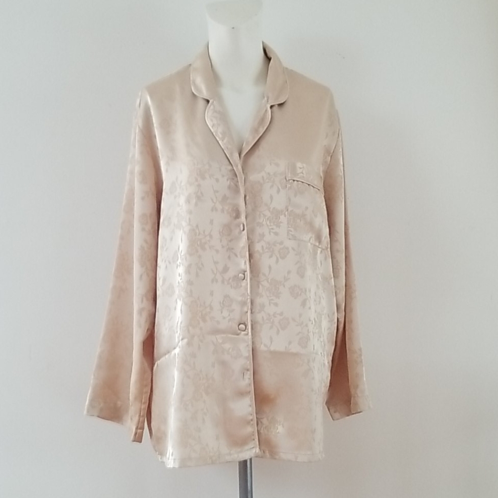 Victoria's Secret Pink Label Satiny Cream PJ Top. - Picture 2 of 14